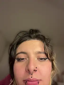 צ'אט XXX בשידור חי של Sachi_Meow