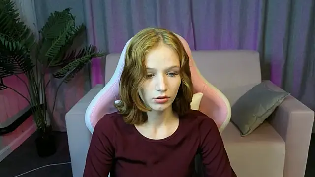 AliceJohansone's Live XXX Chat