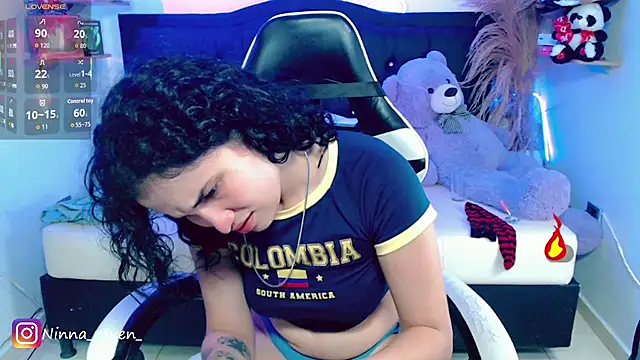 צ'אט XXX בשידור חי של Ninna_ravenn