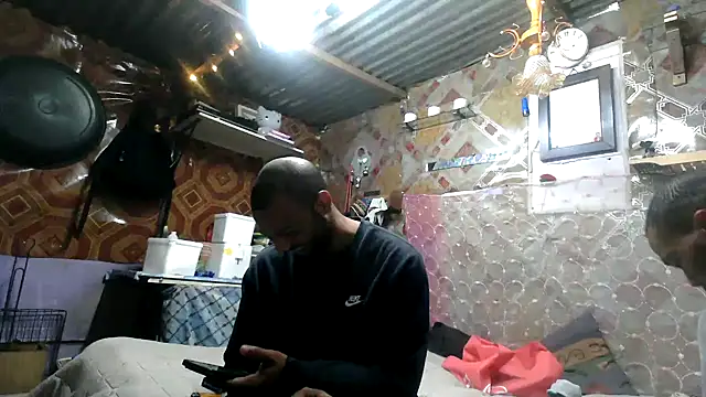 Chat XXX en directo de Camodick