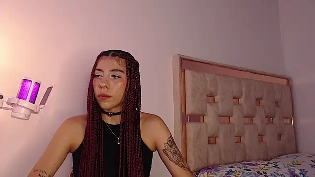LAILA_GOMEZ1 Chat XXX in diretta