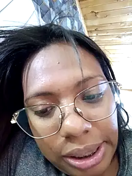 lia_mariana's Live XXX Chat