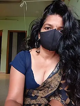 Shuttii_25's Live XXX Chat