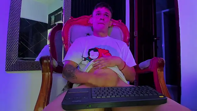 Chat +18 de Robinlion91 ao vivo