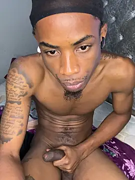 XXX chat uživo modela Jassielde26