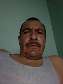 Chillo956 Show in webcam