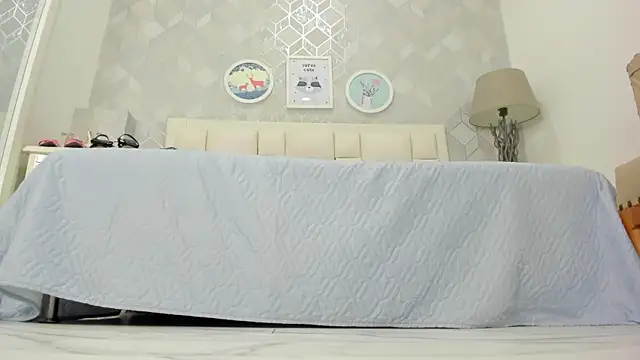naia_cox Adlı Modelin Canlı XXX Sohbeti