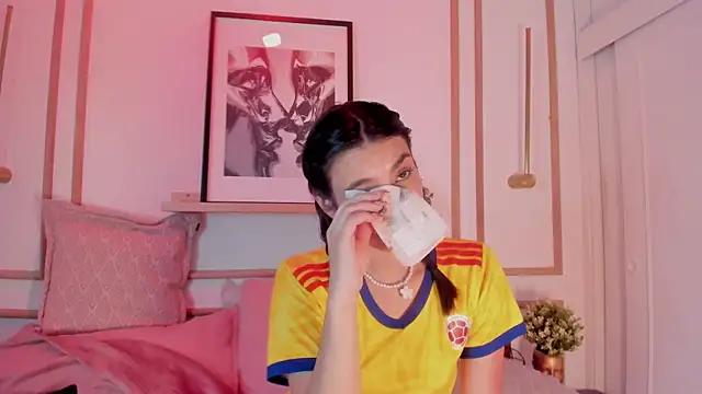 Chat XXX en directo de Nanami_