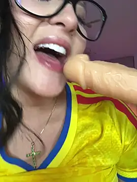 Chat +18 de GabyMejiaa ao vivo