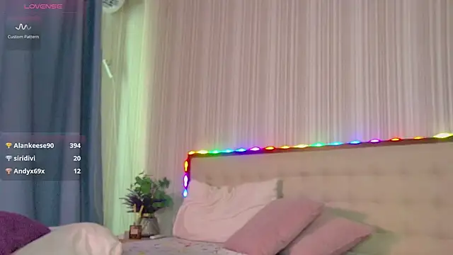 RubyValen live XXX chat