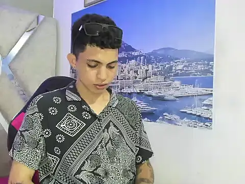 cameron_lux77 Chat XXX live