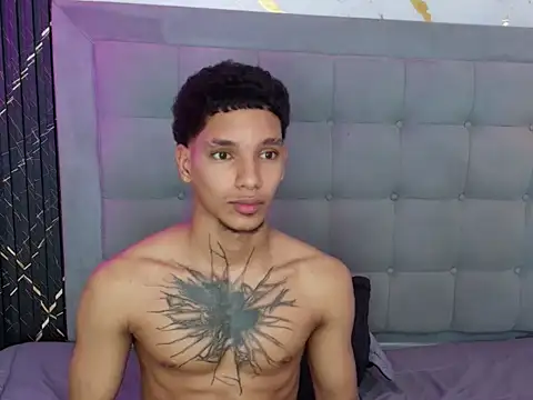 Chat XXX Live kai_storm77