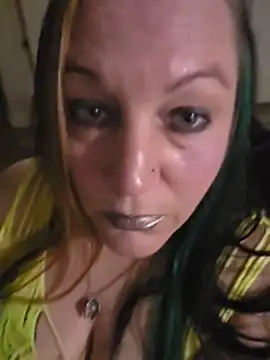 XXX chat uživo modela Queenemerald