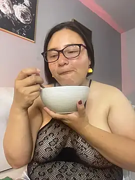 Chat +18 de LuisAny ao vivo