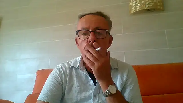 tuggy59 XXX чат на живо