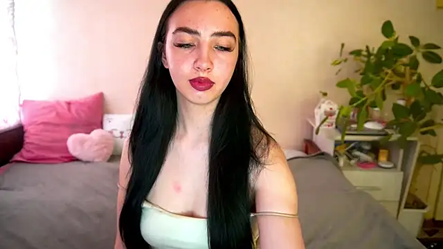 Chat XXX en directo de WildKittenX_