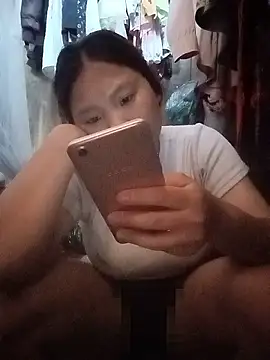 XXX chat uživo modela Mikasa09