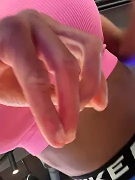 F3ckd0lllucy Webcam-Show
