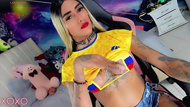 Nella_Dolls Chat XXX live