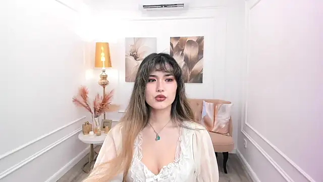 دردشة AnneTLi الجنسية المباشرة