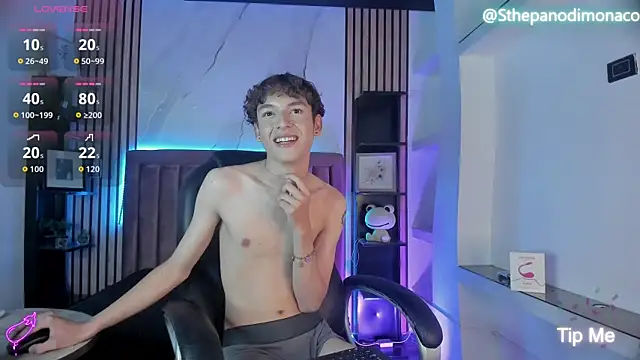 Živý XXX chat SthepanodiMonaco