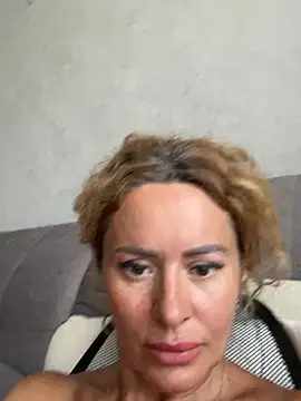 Tania201243 Chat XXX in diretta