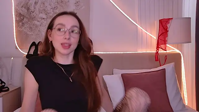 Emily_Simon élő XXX-chatje
