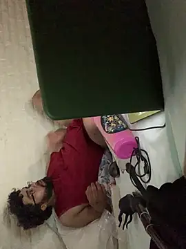 CloudyPapi_Downlow Chat XXX live