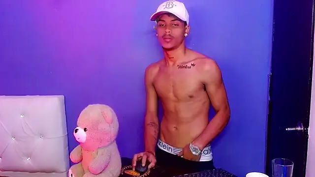 Angel_foxc13n Live XXX chat