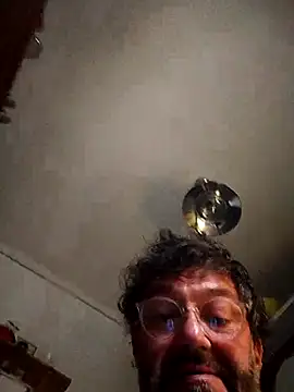 nipplegayfeet's Live XXX Chat