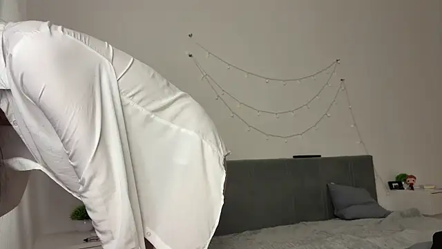 meowchaaのライブXXXチャット