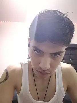 aispuro8505 Show Webcam