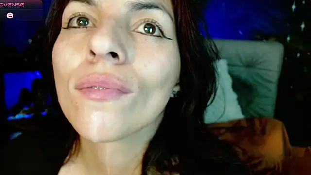julieth_sex1's Live XXX Chat