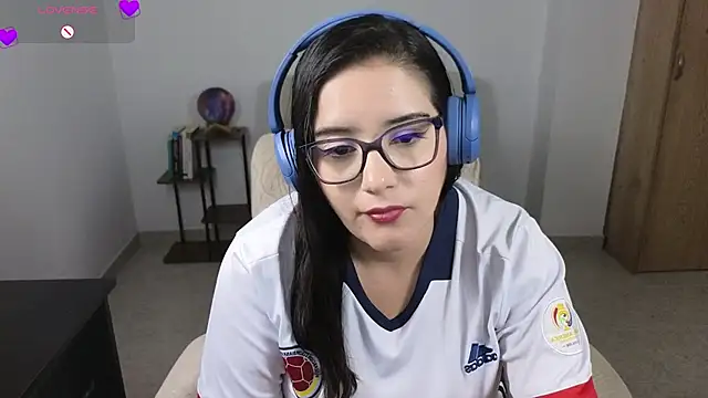 Chat +18 de blue__moon_ ao vivo