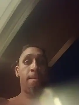 TheRealMrDLlong Chat XXX in diretta