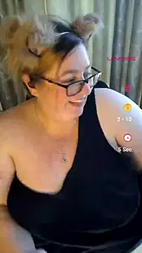צ'אט XXX בשידור חי של Iceprincess2bad4u