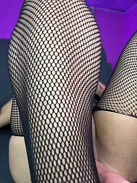 Chat +18 de LunaaRosse ao vivo
