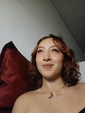 Laurenn_SweetのライブXXXチャット