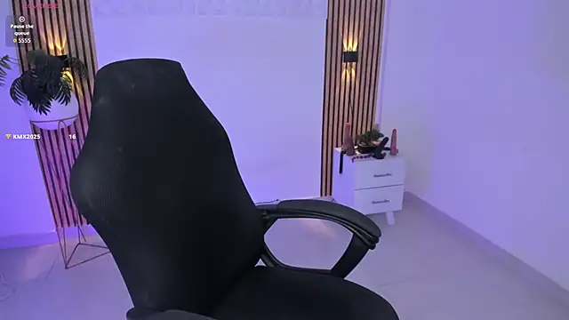 valeria_acosta_のライブXXXチャット