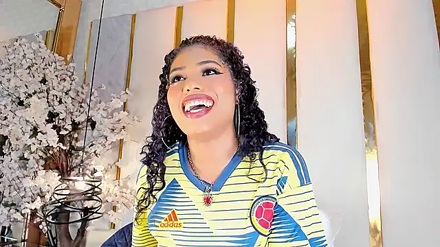 julietajackson_1 live XXX chat
