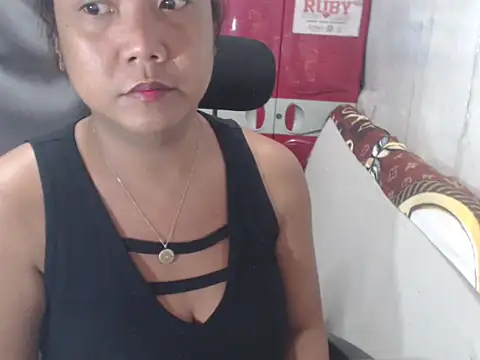 Živý XXX chat XTSgoddessJennaX