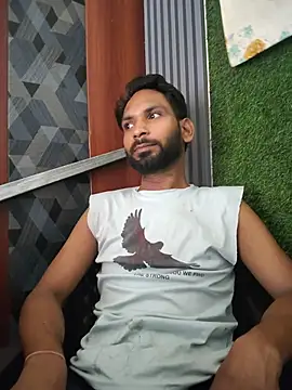 Akki-101 Live XXX-chat