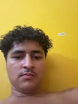 cannonWithMuscles Adlı Modelin Web Kamerası Şovu