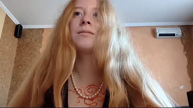 Chat XXX en directo de KateVibe_01