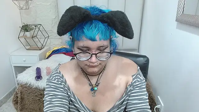 Echypyon_ Live XXX-chat