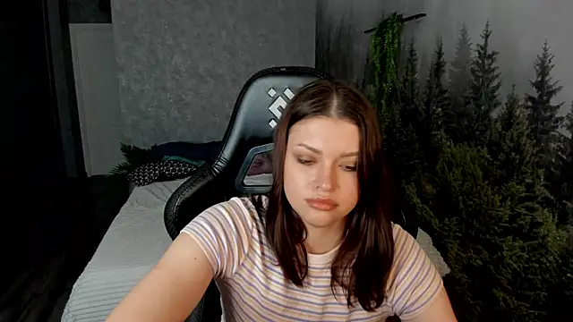 Maya-Mimi's Live XXX Chat