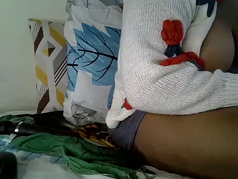 Happie22 live XXX chat