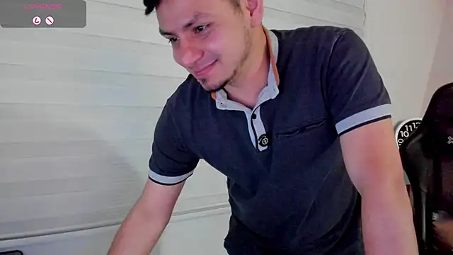 Rick_Adams Chat XXX live