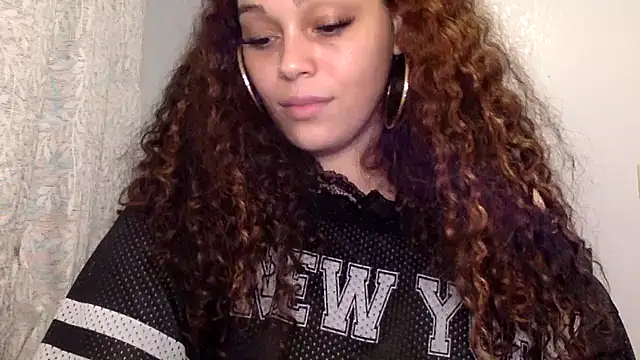 sapphirestorm8's Live XXX Chat