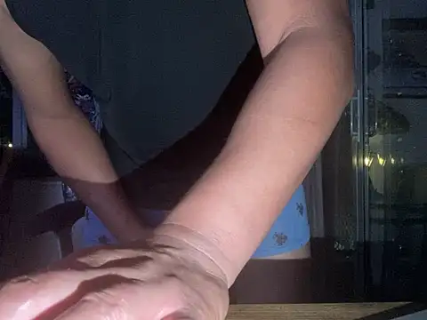 Czat XXX na żywo – ThickDick_Daddy